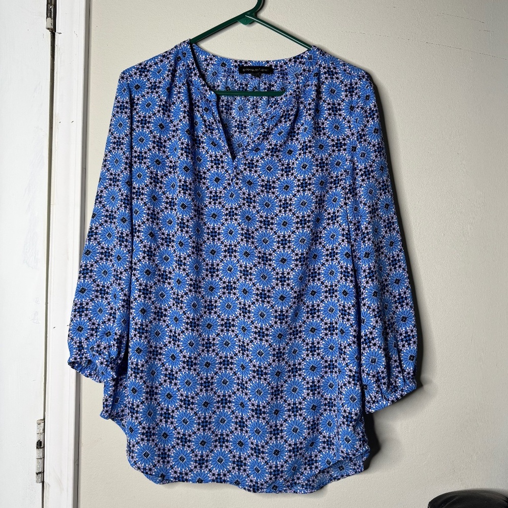 Banana Republic Women’s Blouse – Size M